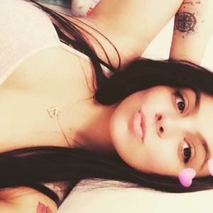 Meet your Posher, Nickole